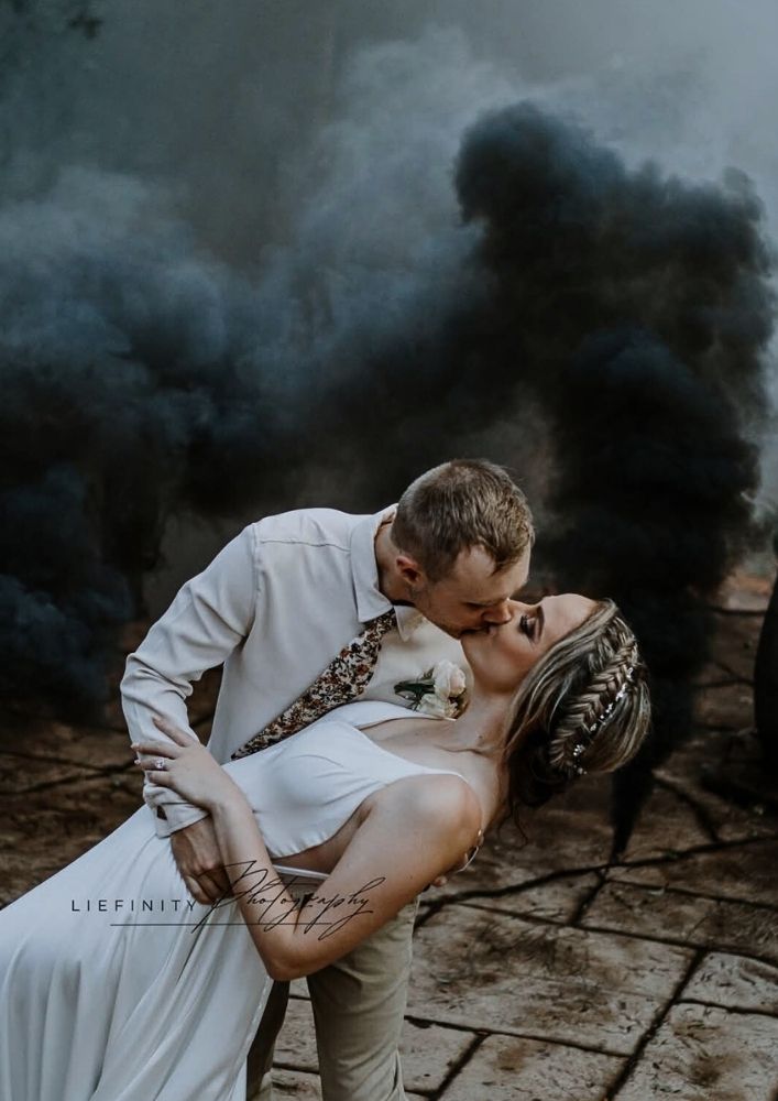 Weddings - Image 8